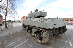 E7D 7694