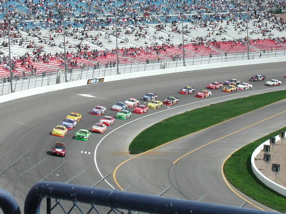 Get that Pace Car out of the Way!