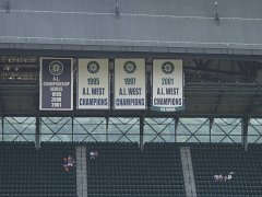 Mariners 009